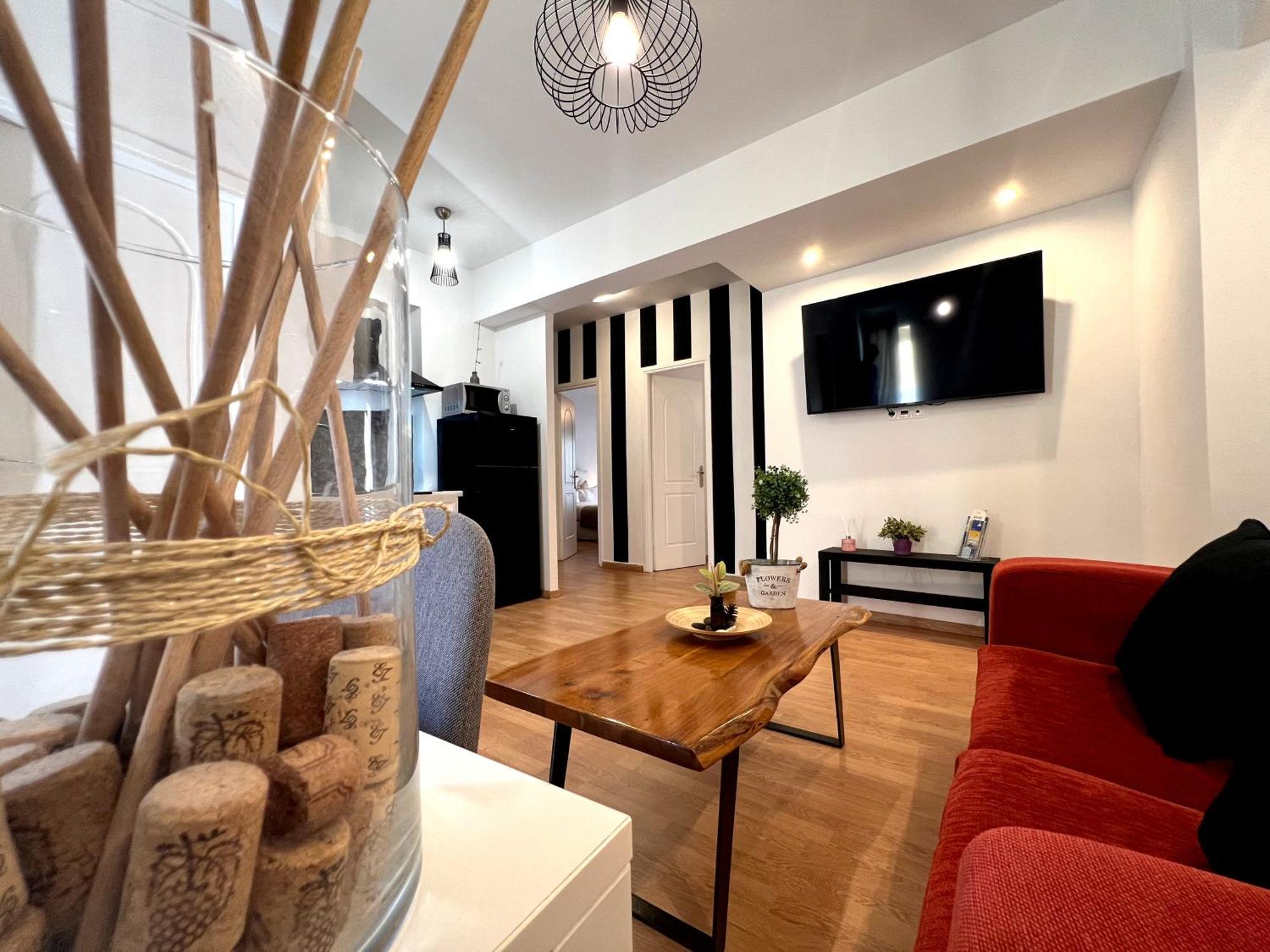 Allure Athens Urban Suites Ngoại thất bức ảnh