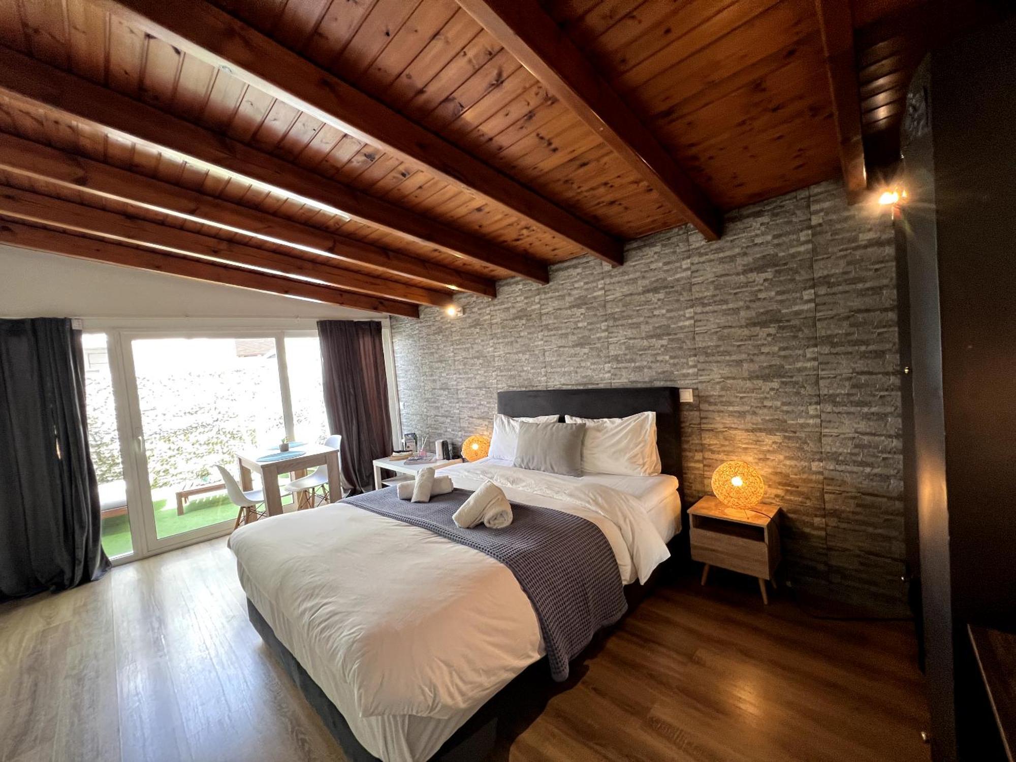 Allure Athens Urban Suites Ngoại thất bức ảnh